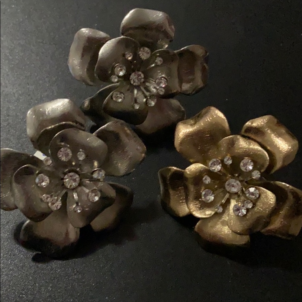 Fame Accessories Metal Flower Rings